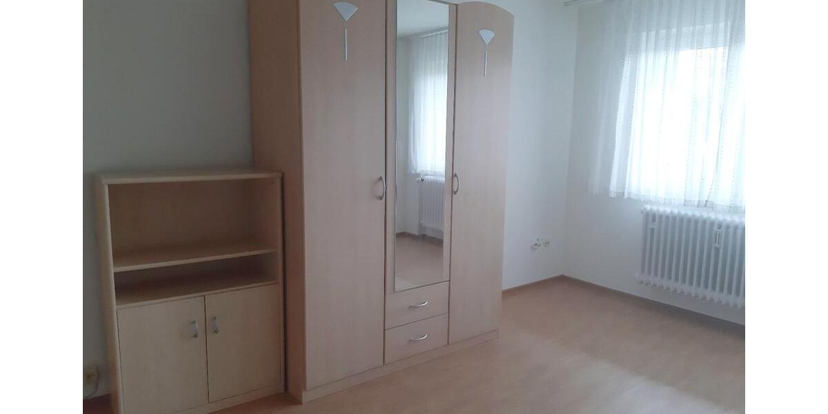 Etagenwohnung Stuttgart Vaihingen - 1 Zimmer, 20 m&sup2;, 350&euro; | Angebot:25977687