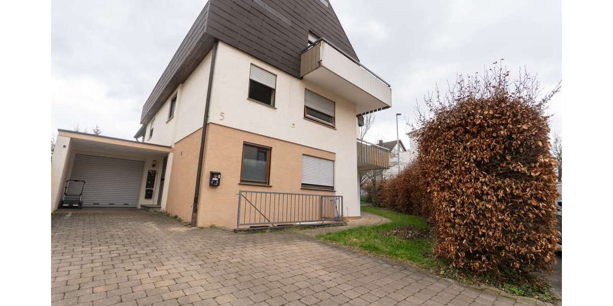 Einfamilienhaus Filderstadt / Bernhausen Bernhausen - 8.5 Zimmer, 248 m&sup2;, 799.000&euro; | Angebot:25708008