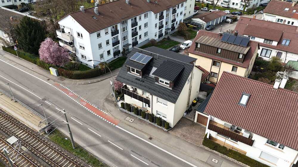 Einfamilienhaus Gerlingen - 10 Zimmer, 235 m&sup2;, 1.290.000&euro; | Angebot:26032073