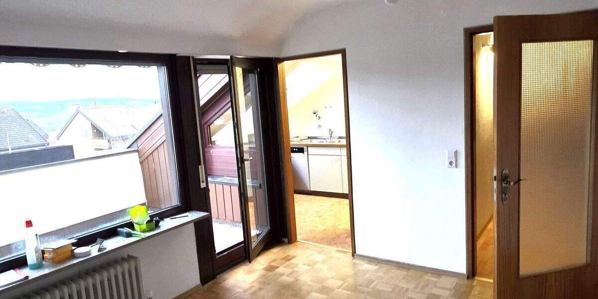Etagenwohnung Stuttgart Bad Cannstatt - 3 Zimmer, 95 m&sup2;, 348.000&euro; | Angebot:25777167