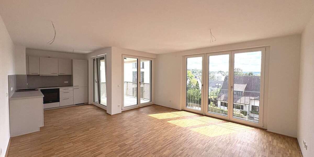 Etagenwohnung Leonberg - 3 Zimmer, 82 m&sup2;, 1.526&euro; | Angebot:25193772