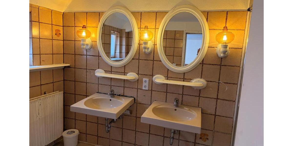 Maisonettenwohnung Nürtingen - 4 Zimmer, 120 m&sup2;, 900&euro; | Angebot:25976166