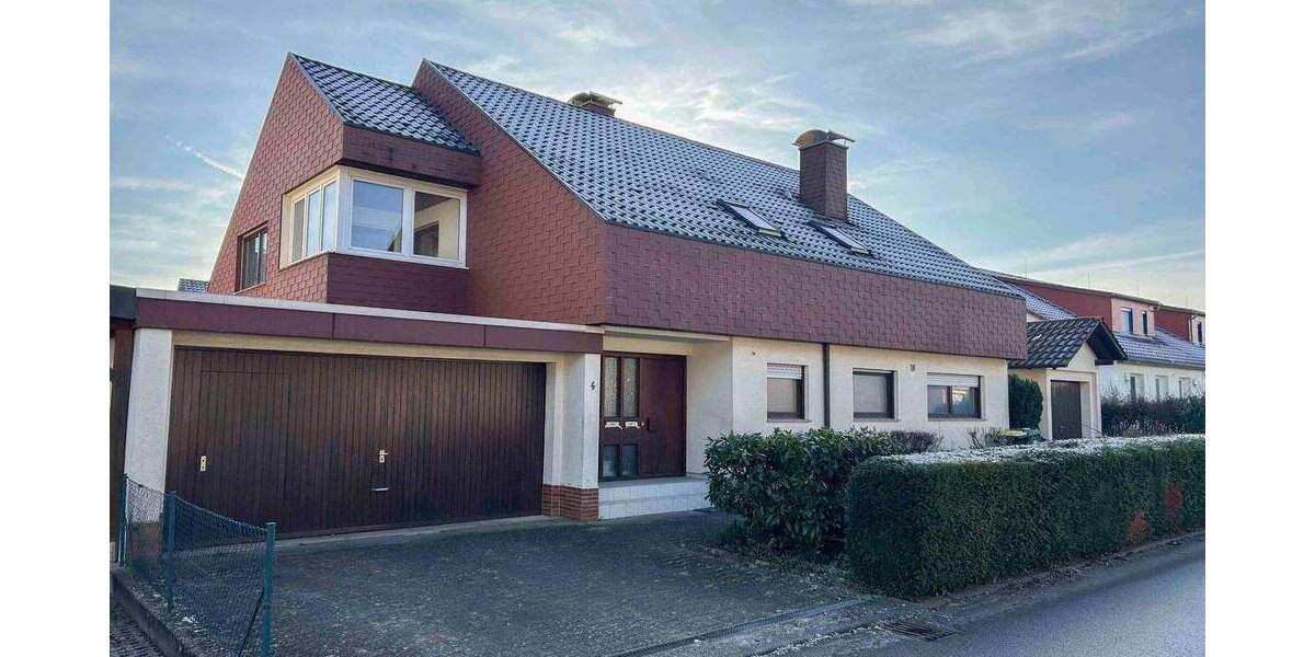 Mehrfamilienhaus, Wohnhaus Löchgau - 6 Zimmer, 198 m&sup2;, 565.000&euro; | Angebot:25898322
