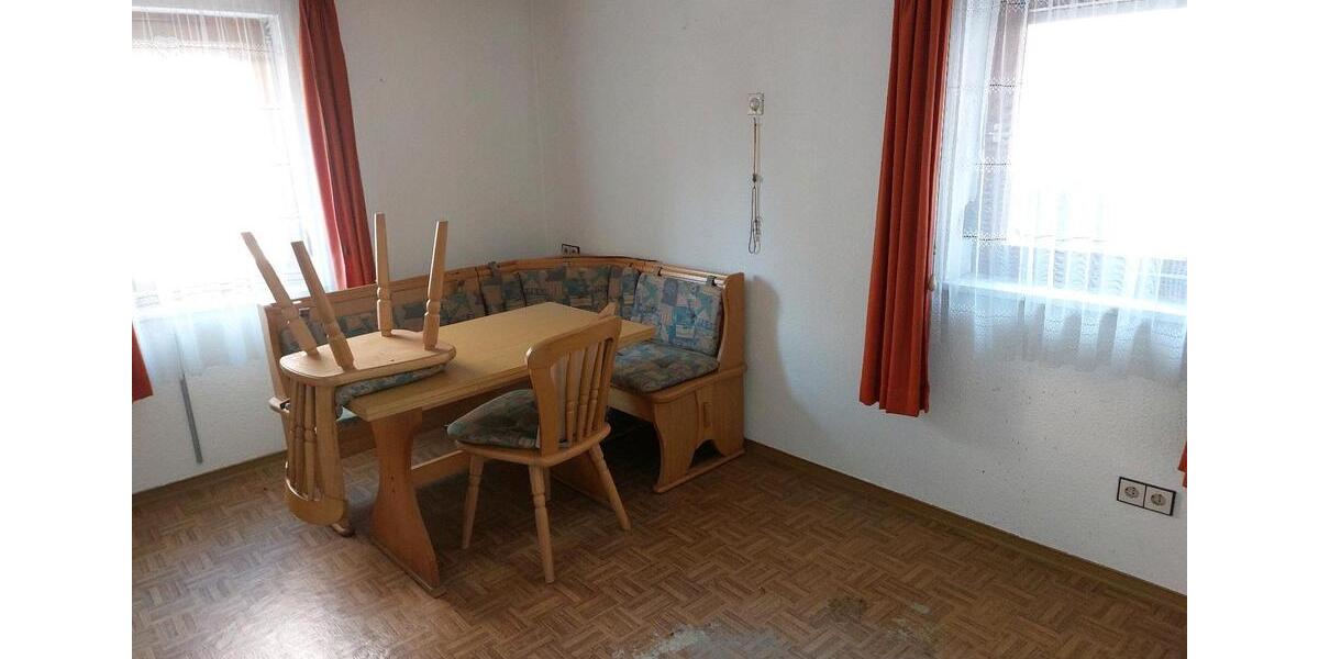 Einfamilienhaus Vaihingen an der Enz - 4 Zimmer, 118 m&sup2;, 250.000&euro; | Angebot:24878802