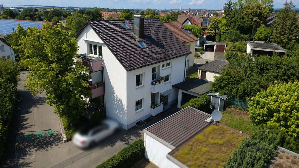 Einfamilienhaus Winnenden - 12.5 Zimmer, 242 m&sup2;, 725.000&euro; | Angebot:26995313