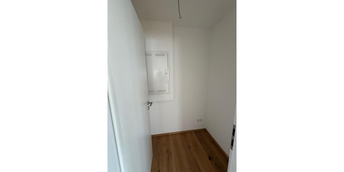 Etagenwohnung Plüderhausen - 3 Zimmer, 101 m&sup2;, 1.300&euro; | Angebot:25236264