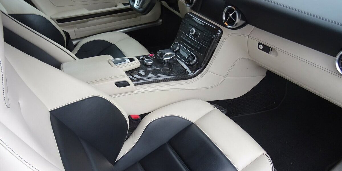 Mercedes-Benz SLS AMG Designo Carbon Bang&Olufsen Voll NP222tsd 36.000 km 159.000 &euro; Schorndorf 73614