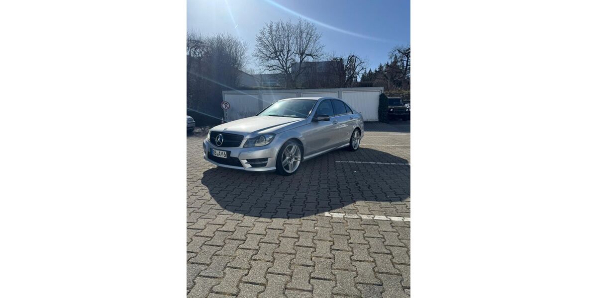 Mercedes-Benz C 220 227.000 km 11.000 &euro; Böblingen 71034