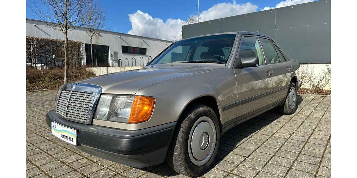 Mercedes-Benz 300 251.000 km 8.900 &euro; Remseck am Neckar 71686