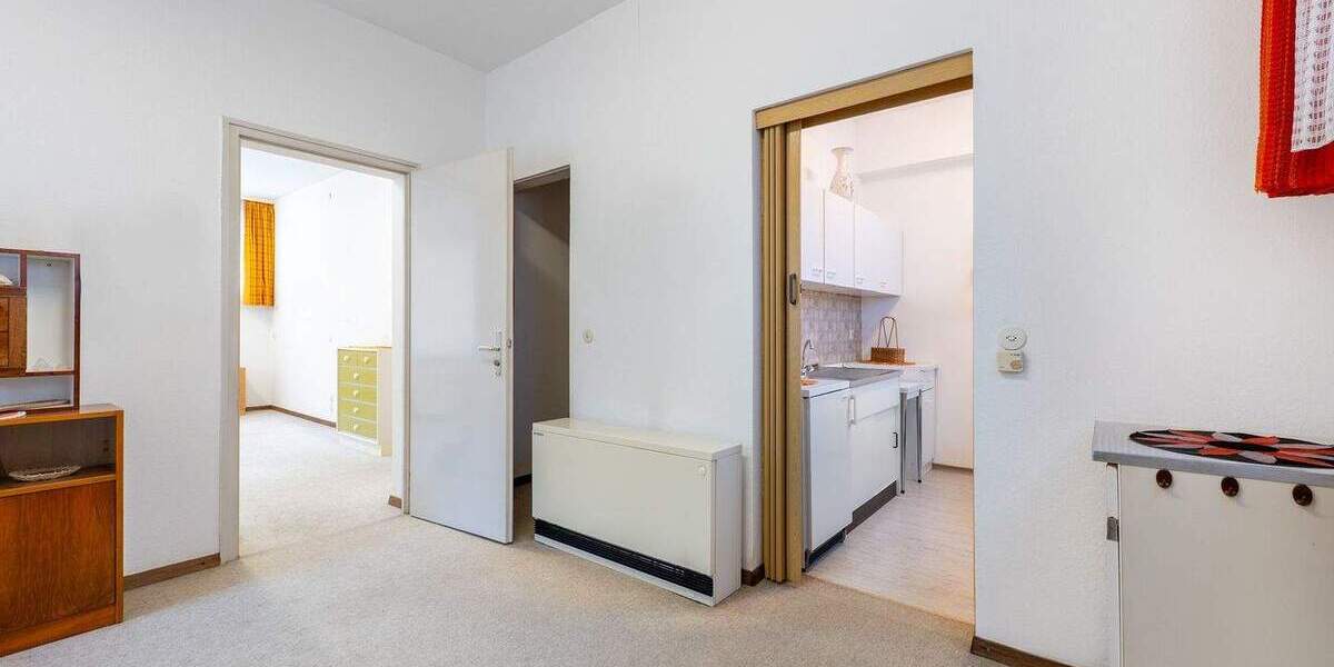 Mehrfamilienhaus, Wohnhaus Stuttgart Degerloch - 9 Zimmer, 140 m&sup2;, 740.000&euro; | Angebot:25685475