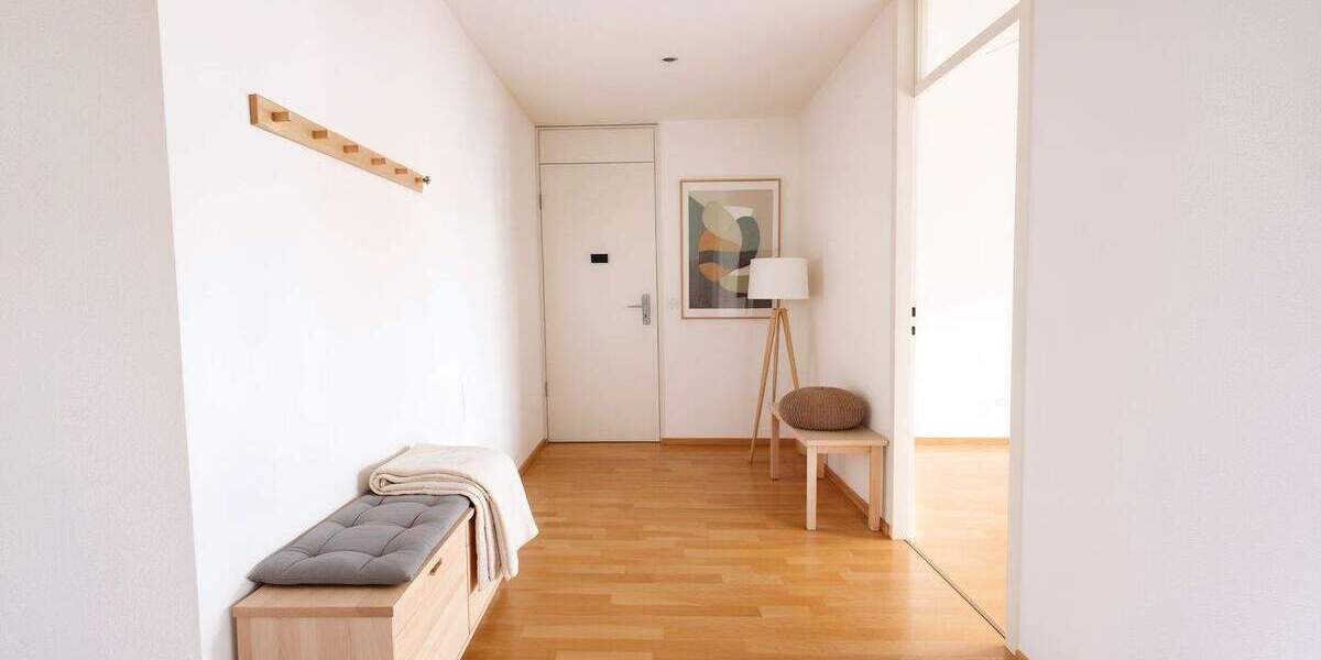 Etagenwohnung Sindelfingen Ost - 3 Zimmer, 84 m&sup2;, 269.000&euro; | Angebot:25667918