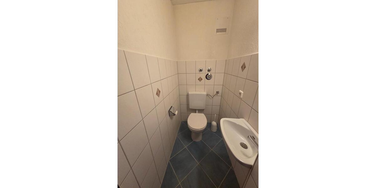 Etagenwohnung Böblingen - 3.5 Zimmer, 85 m&sup2;, 339.000&euro; | Angebot:25638069