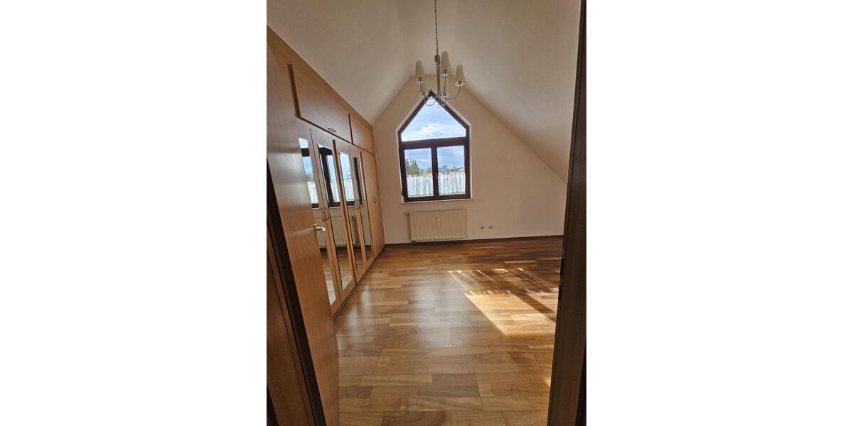 Maisonettenwohnung Böblingen - 3 Zimmer, 70 m&sup2;, 329.000&euro; | Angebot:25995995