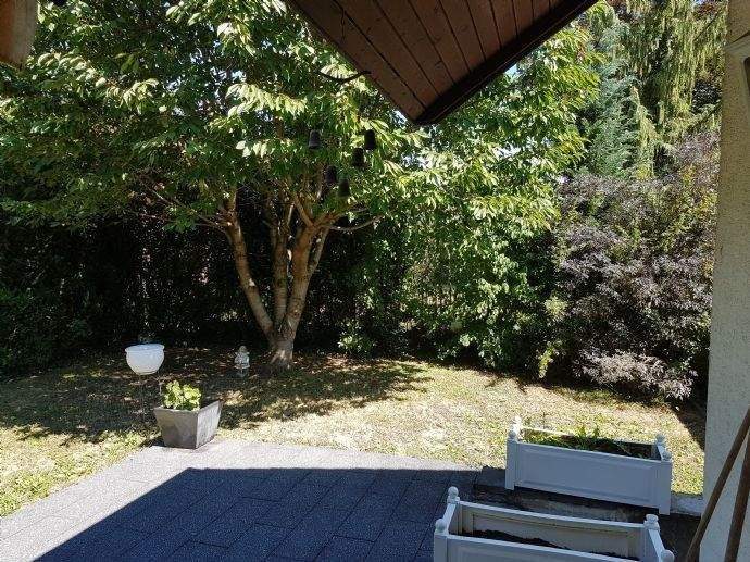 Mehrfamilienhaus, Wohnhaus Oberstenfeld - 5 Zimmer, 211 m&sup2;, 699.000&euro; | Angebot:25774763