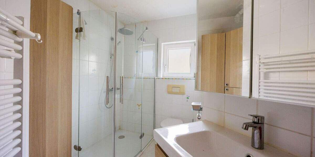 Mehrfamilienhaus, Wohnhaus Erligheim - 5 Zimmer, 112 m&sup2;, 395.000&euro; | Angebot:25697960