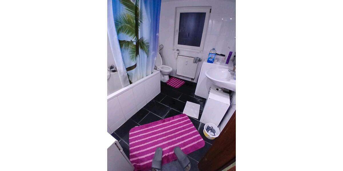 Etagenwohnung Remseck am Neckar - 4.5 Zimmer, 110 m&sup2;, 1.000&euro; | Angebot:25085440