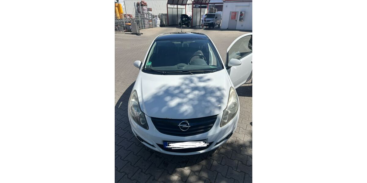 Opel Corsa 118.000 km 2.399 &euro; Kornwestheim 70806