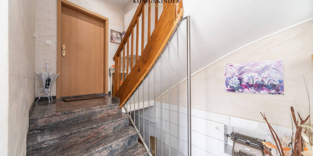 Mehrfamilienhaus, Wohnhaus Stuttgart / Zuffenhausen Zuffenhausen - 1 Zimmer, 330 m&sup2;, 1.299.000&euro; | Angebot:25683088