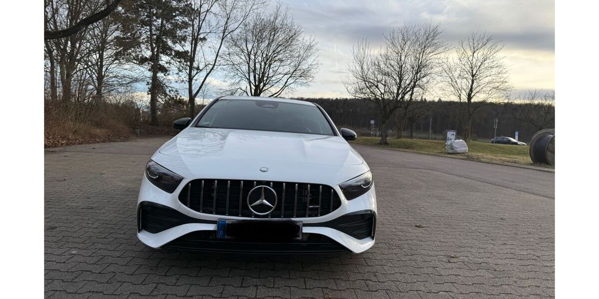 Mercedes-Benz A 35 AMG 22.000 km 39.800 &euro; Renningen 71272