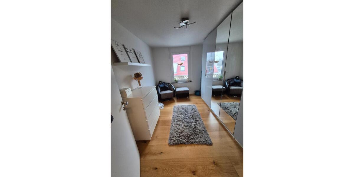 Etagenwohnung Backnang - 4.5 Zimmer, 88 m&sup2;, 450.000&euro; | Angebot:24858350