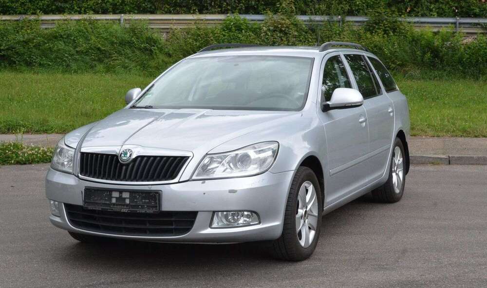 Skoda Octavia 237.100 km 2.888 &euro; Stuttgart 70499
