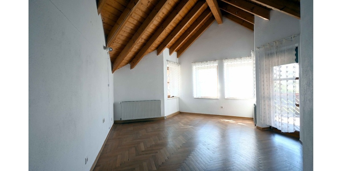 Großes Grundstück mit Potential und renovierungsbedürftigem Haus - Einfamilienhaus Vaihingen Enz Stadt Vaihingen | Angebot:26636280