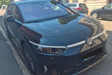 VW ID.7 5.557 km 48.000 &euro; Stuttgart 70190