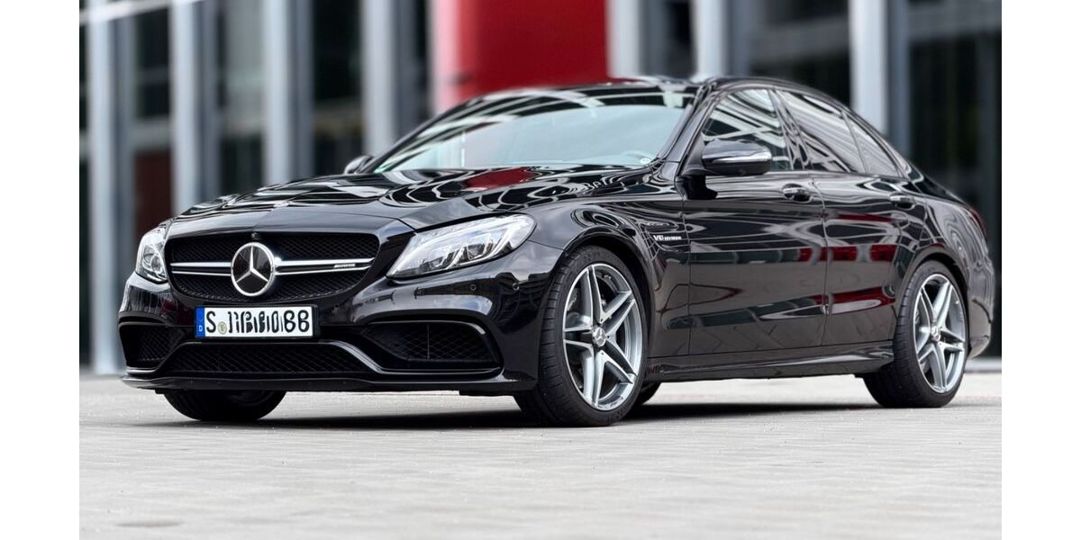 Mercedes-Benz C 63 AMG 53.500 km 49.999 &euro; Stuttgart 70567