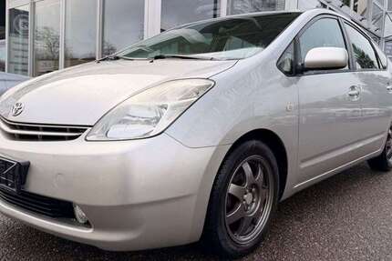 Toyota Prius 164.742 km 4.999 &euro; Uhingen 73066