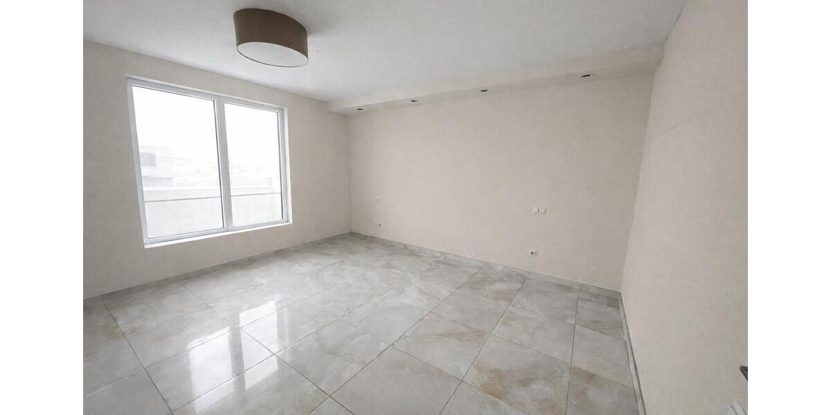 Etagenwohnung Esslingen am Neckar Pliensauvorstadt - 2 Zimmer, 65 m&sup2;, 1.250&euro; | Angebot:25409179