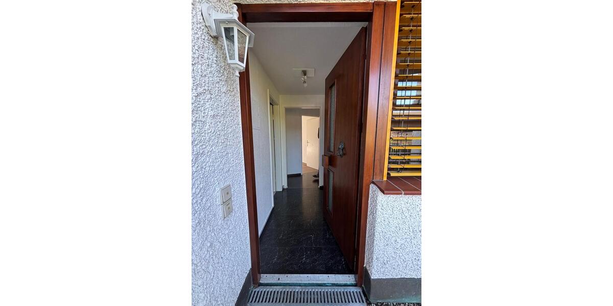 Dachgeschoßwohnung Göppingen Faurndau - 2 Zimmer, 52 m&sup2;, 160.000&euro; | Angebot:26831948