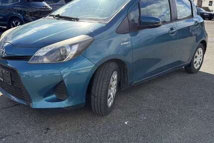 Toyota Yaris 132.000 km 5.200 &euro; Winterbach 73650