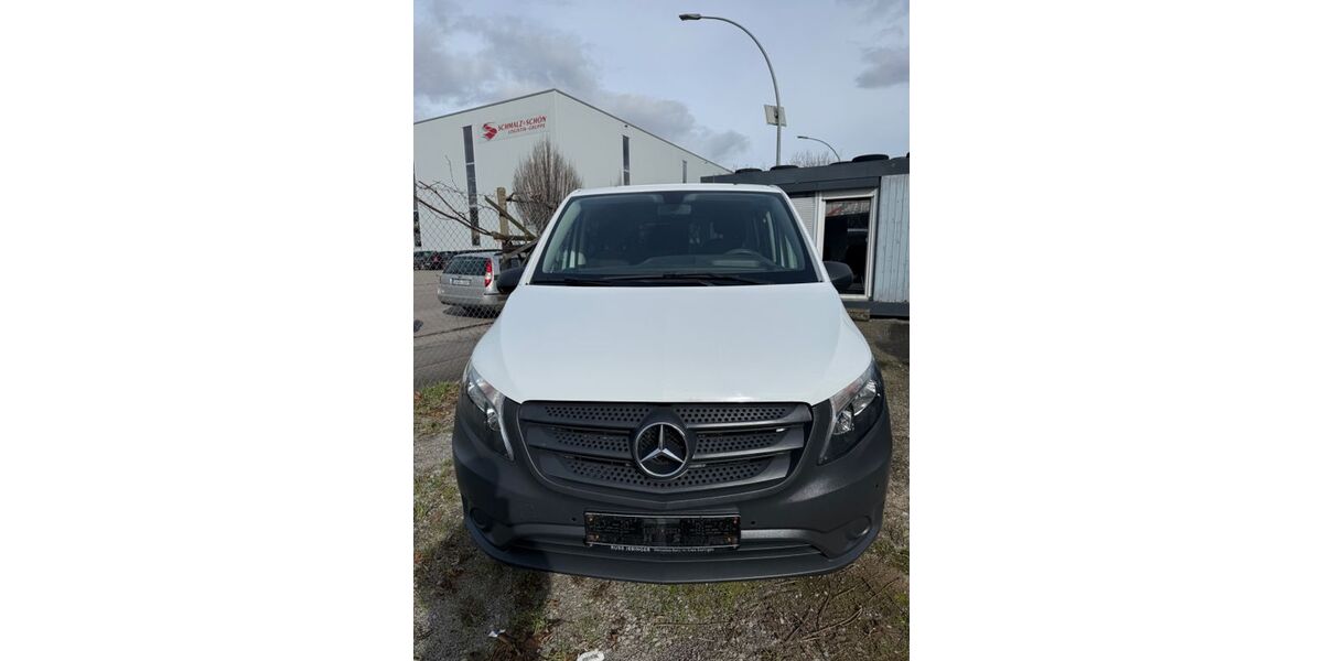 Mercedes-Benz Vito 203.000 km 12.999 &euro; Fellbach 70736