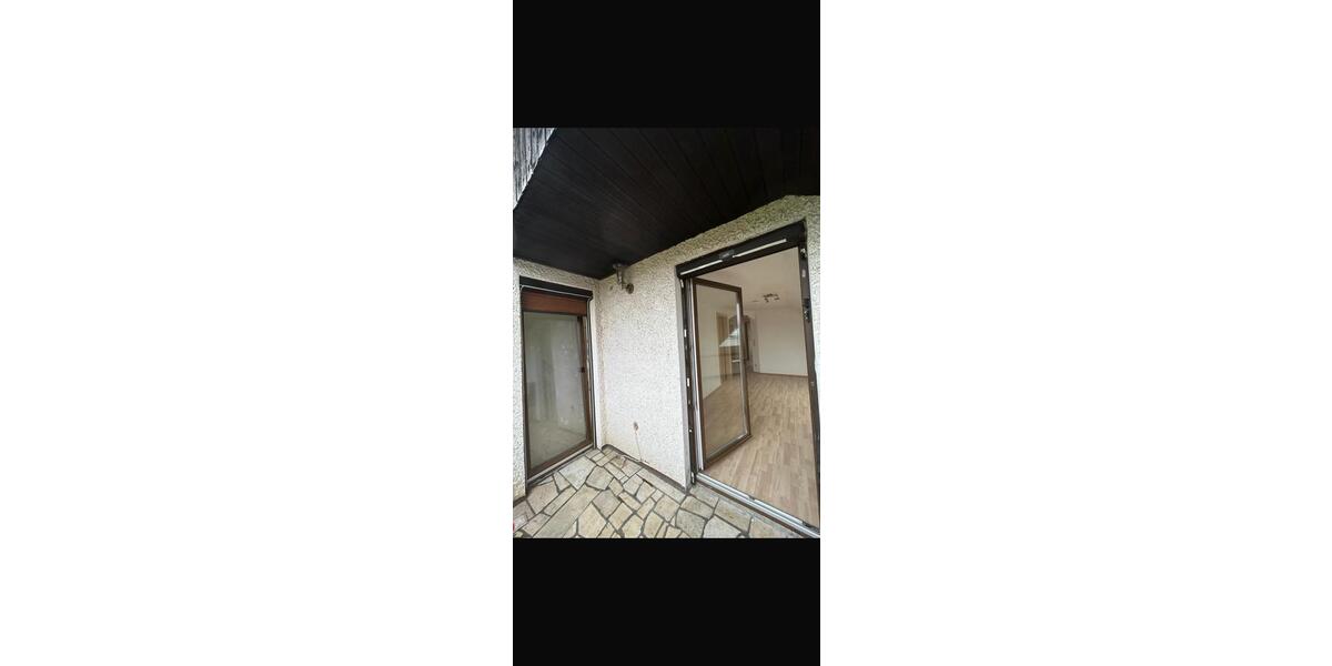 Dachgeschoßwohnung Beilstein - 4 Zimmer, 74 m&sup2;, 1.150&euro; | Angebot:26676242