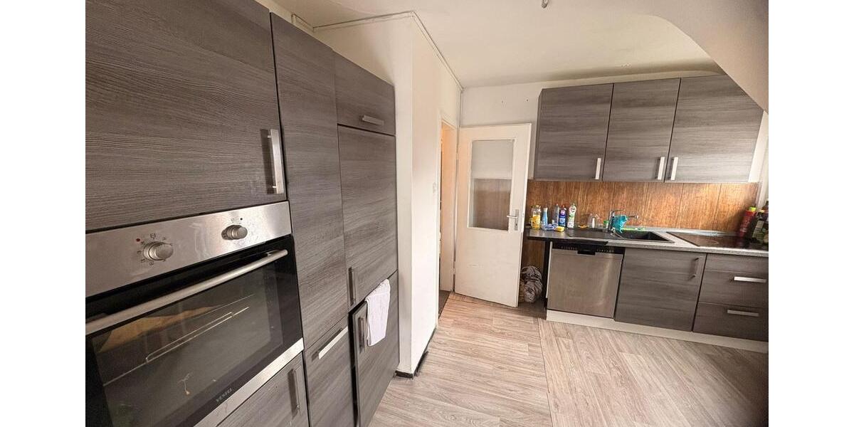 Dachgeschoßwohnung Stuttgart Feuerbach - 2 Zimmer, 55 m&sup2;, 1.020&euro; | Angebot:26547357