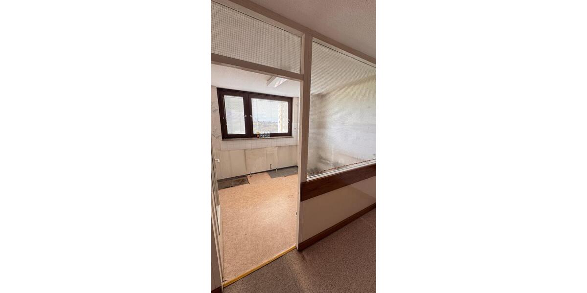 Etagenwohnung Kornwestheim - 4.5 Zimmer, 95 m&sup2;, 299.000&euro; | Angebot:27607422