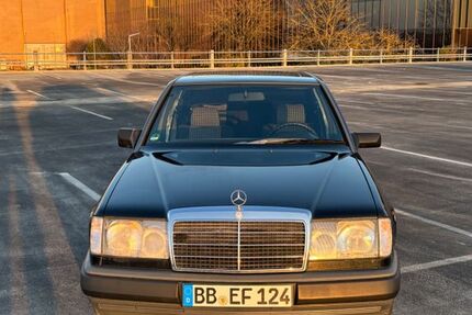 Mercedes-Benz 200 162.822 km 5.500 &euro; Sindelfingen 71063