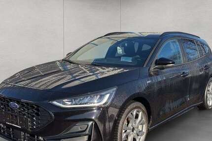 Ford Focus 32.335 km 19.900 &euro; Stuttgart 70190