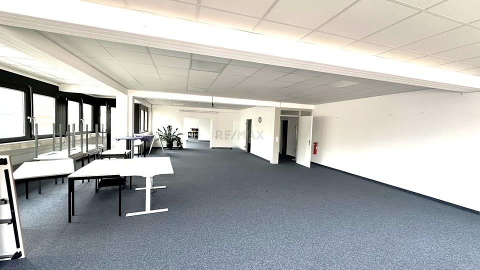 Gewerbeobjekt Göppingen - 10&euro; | Angebot:23936760