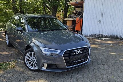 Audi A3 85.011 km 14.900 &euro; Waiblingen Neustadt ( 15 km von Stuttgart ) 71336
