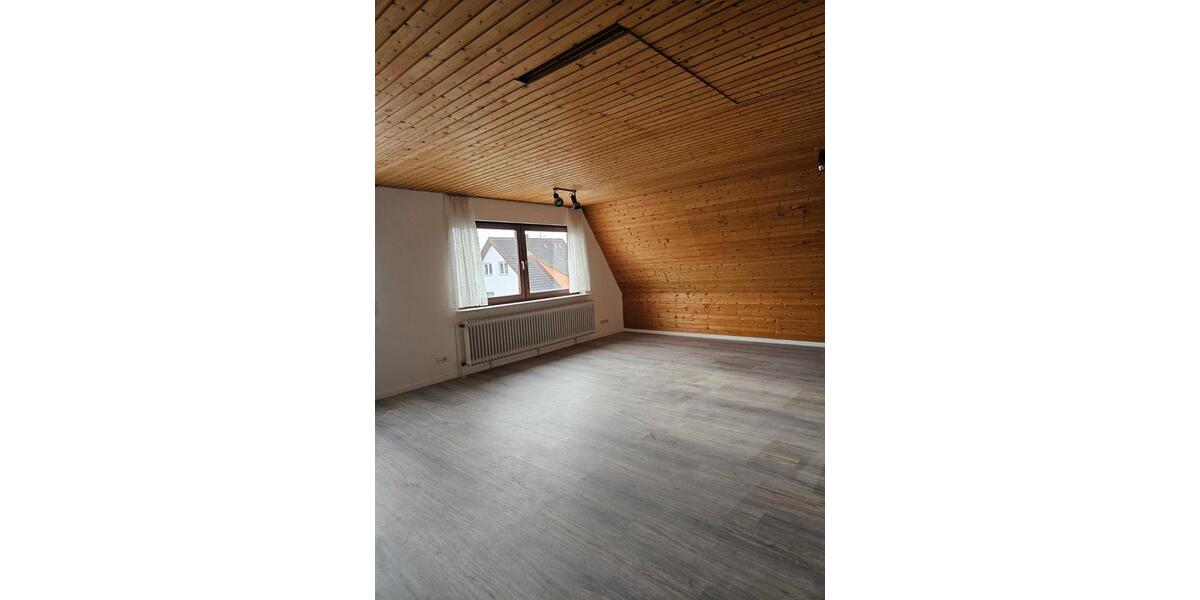 Doppelhaushälfte Eberdingen - 5.5 Zimmer, 140 m&sup2;, 1.600&euro; | Angebot:26644731