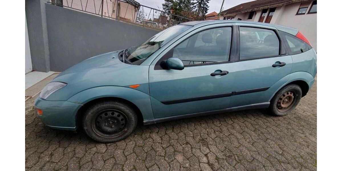 Ford Focus 135.000 km 1.499 &euro; Frickenhausen 72636