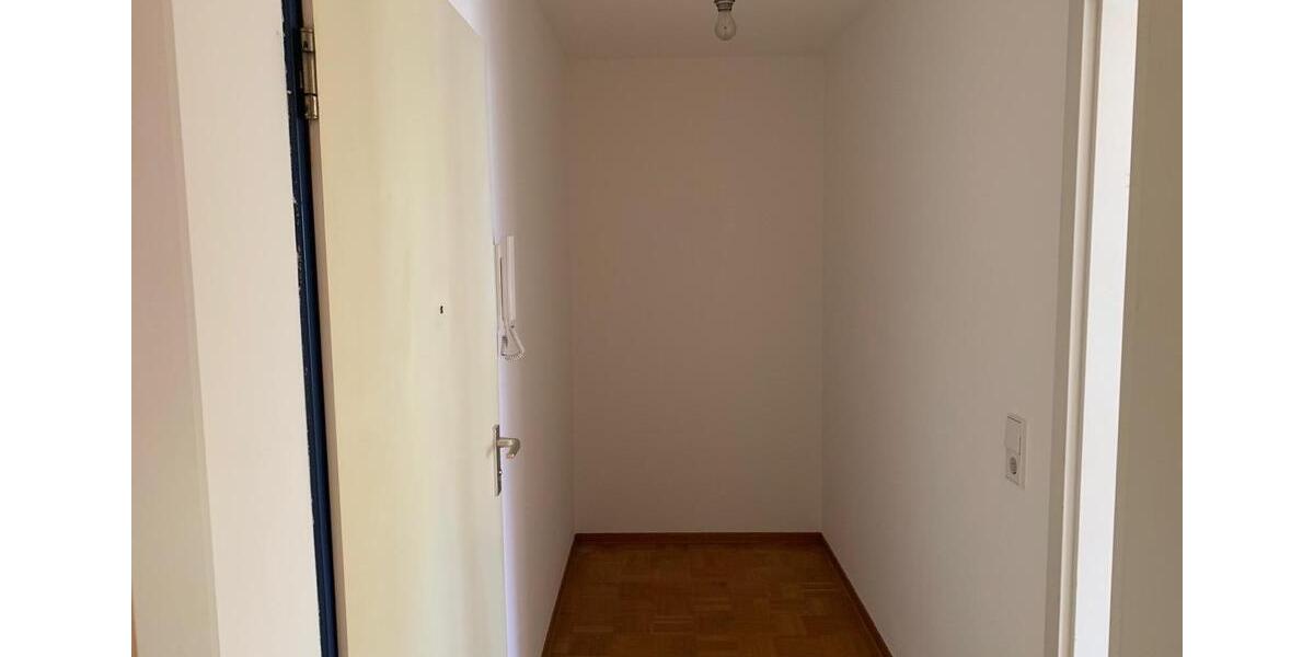 Erdgeschoßwohnung Ludwigsburg Oßweil - 1 Zimmer, 43 m&sup2;, 870&euro; | Angebot:26516844