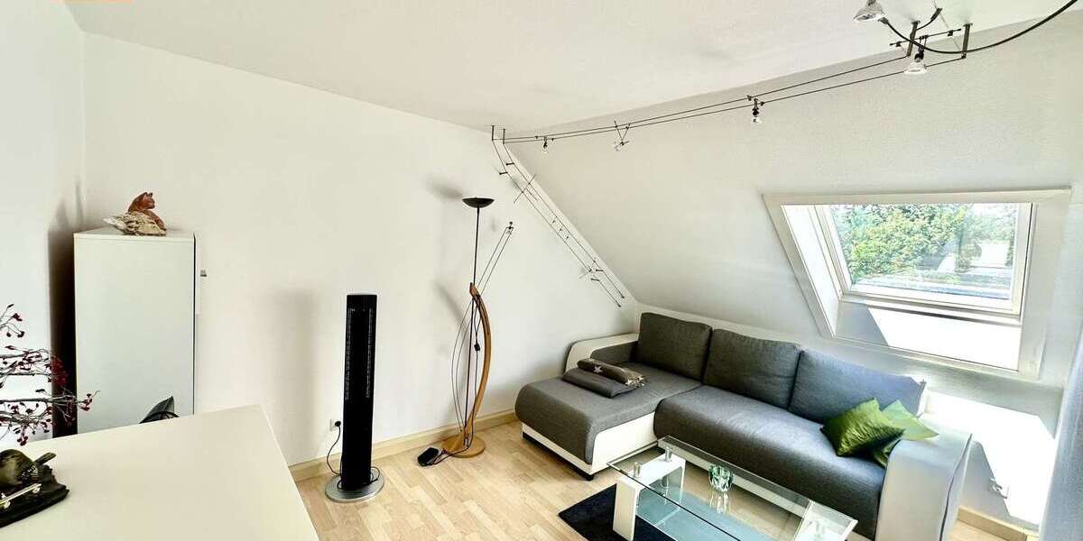 Etagenwohnung Esslingen am Neckar Pliensauvorstadt - 1.5 Zimmer, 32 m&sup2;, 690&euro; | Angebot:27327715