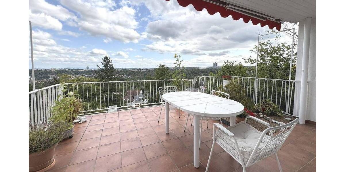 Einfamilienhaus Stuttgart Vaihingen - 7 Zimmer, 240 m&sup2;, 1.250.000&euro; | Angebot:25671954