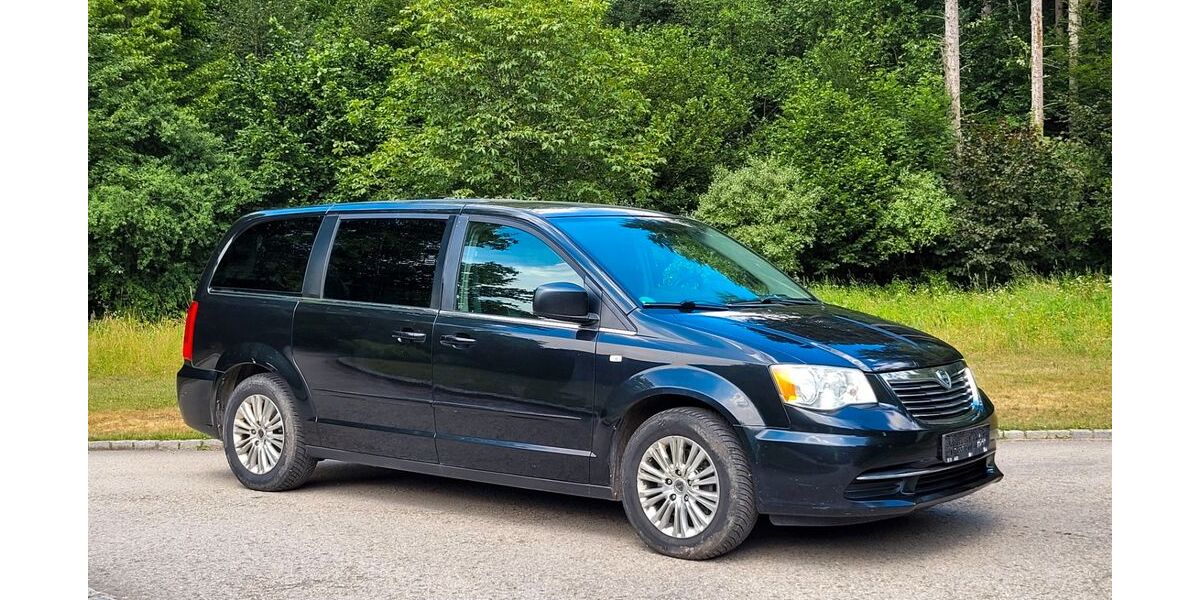 Lancia Voyager 156.000 km 11.999 &euro; Filderstadt - Bernhausen 70794