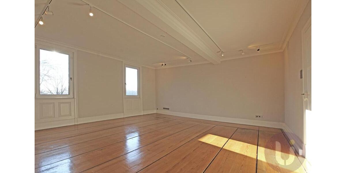 Maisonettenwohnung Nürtingen - 4.5 Zimmer, 165 m&sup2;, 1.510&euro; | Angebot:24751970