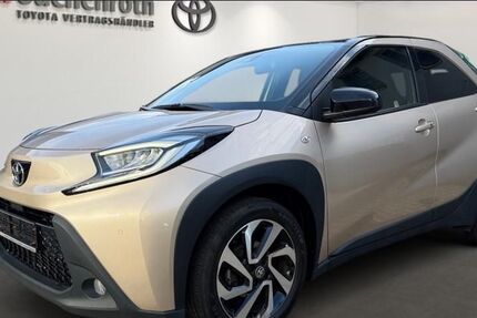Toyota Aygo (X) 32.800 km 14.490 &euro; Ludwigsburg 71636