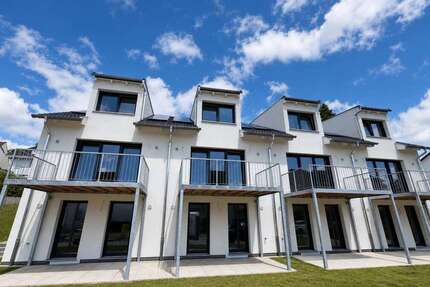 Haus Sindelfingen Sindelfingen (Stadt) - 6 Zimmer, 136 m&sup2;, 2.300&euro; | Angebot:27080725