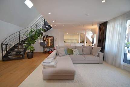 Wohnung Böblingen - 4 Zimmer, 220 m&sup2;, 905.000&euro; | Angebot:25704223